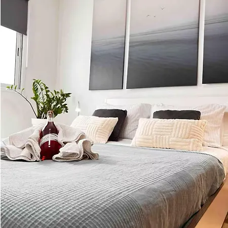 Penthouse With Sunset View Near The